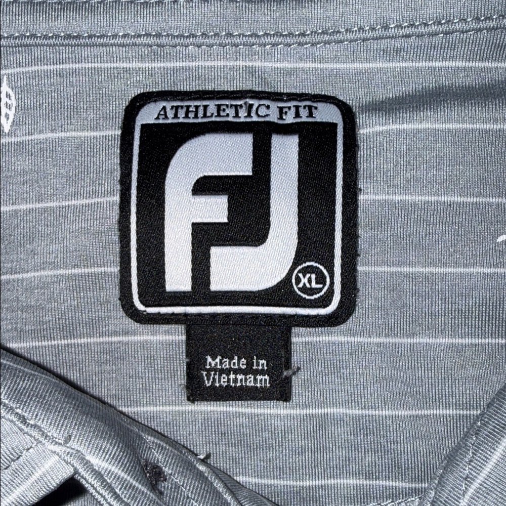 FootJoy Men's Gray Patterned Button Down Shirt - image 2